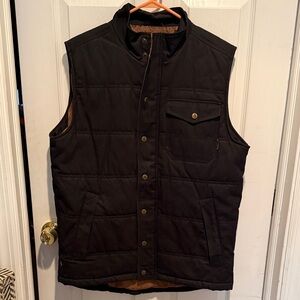 Legendary Whitetails Black and Brown Quilted Vest